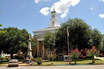 hale county courthouse